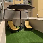 Seaside Apartment *